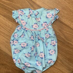 Classic Whimsy Lucy Bubble